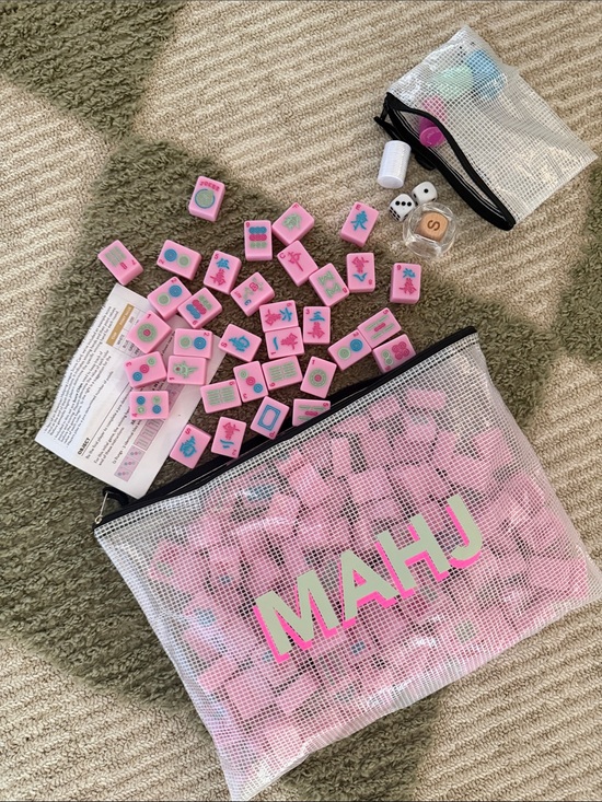 Other - Pink Mahjong Tile Set with Carry Pouch
